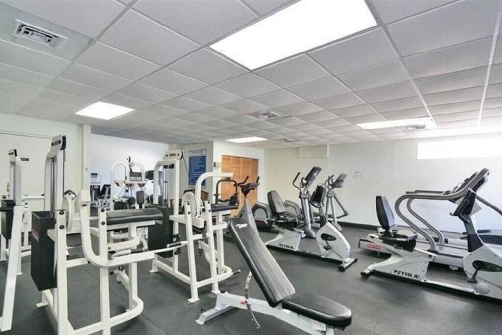 הוליווד Penthouse Beach Front 1St Line, 2 Bedroom 2 Ba, New Decoration & Furnitures, Unobstructed View Of The Beautiful Atlantic, Free Parking מראה חיצוני תמונה